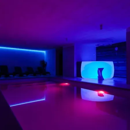 Villa Comfortable With Pool Mala Moravka
