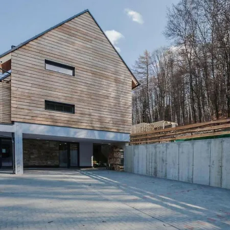 Comfortable With Pool Villa Mala Moravka